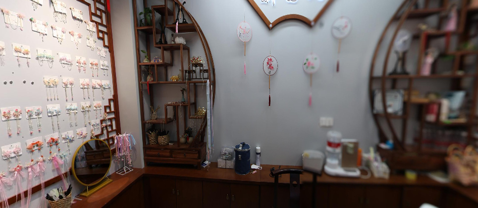 Chinese Traditional Jewelry in Yiwu Market
